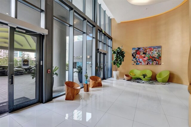 501 NE 31st St Unit Ph4302, Miami, FL 33137 - lobby with a high ceiling