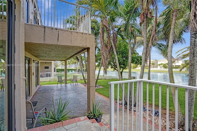 4946 SW 166th Ave, Miramar, FL 33027 - covered porch featuring a water view