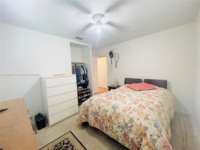 2465 NE 15th Ave, Pompano Beach, FL 33064 - bedroom with ceiling fan and a closet