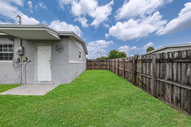 610 Snowden Dr, Lake Worth, FL 33461 - view of yard