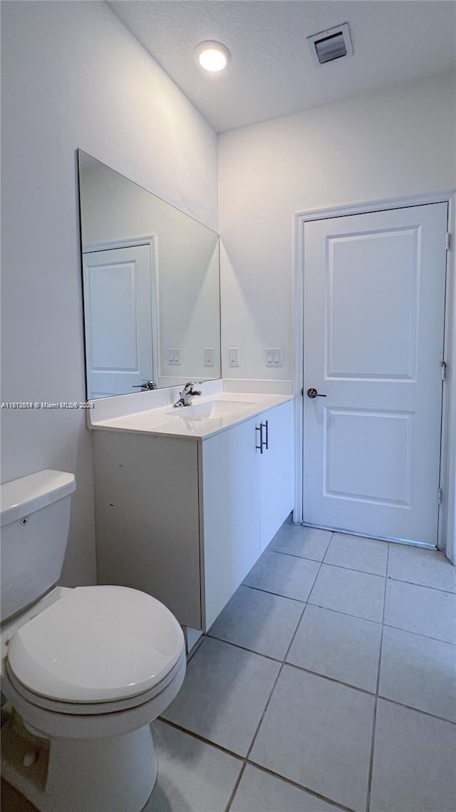 561 NE 208th Ter, Miami, FL 33179 - photo 9