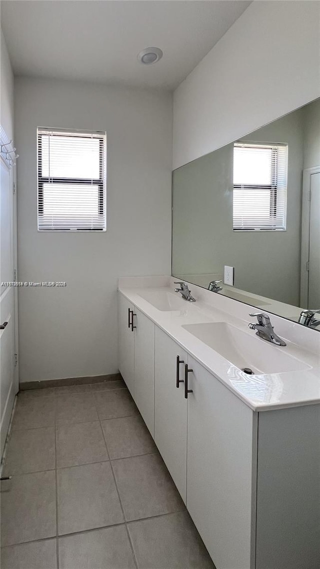 561 NE 208th Ter, Miami, FL 33179 - photo 25