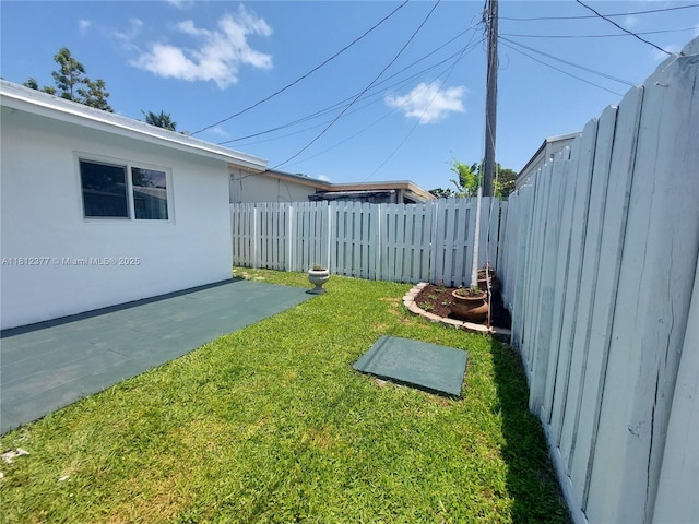 4579 NW 16th Way, Tamarac, FL 33309 - view of yard with a patio area