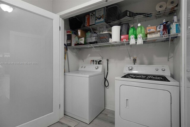 3897 NW 122nd Ter, Sunrise, FL 33323 - laundry room featuring independent washer and dryer