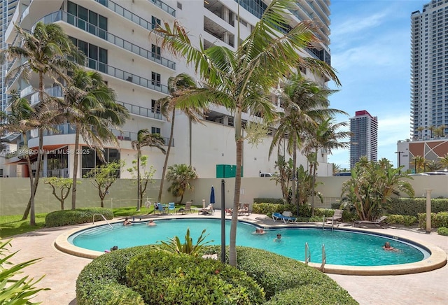 4001 S Ocean Dr Unit 14H, Hollywood, FL 33019 - view of community pool