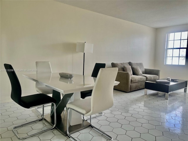 3475 S Ocean Blvd Unit 1130, Palm Beach, FL 33480 - view of dining area