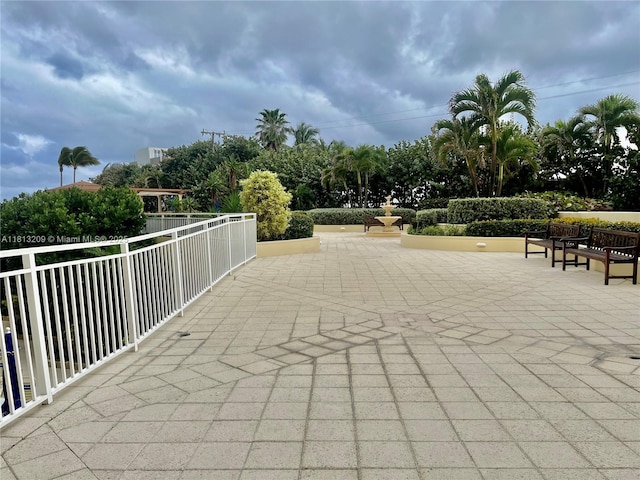 3475 S Ocean Blvd Unit 1130, Palm Beach, FL 33480 - view of home's community with a patio