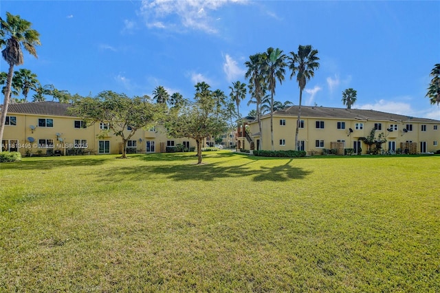 3398 NE 9th Dr Unit 104, Homestead, FL 33033 - view of property's community featuring a yard and a residential view