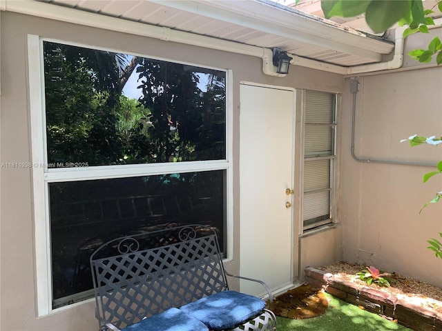 917 N 26th Ave, Hollywood, FL 33020 - doorway to property