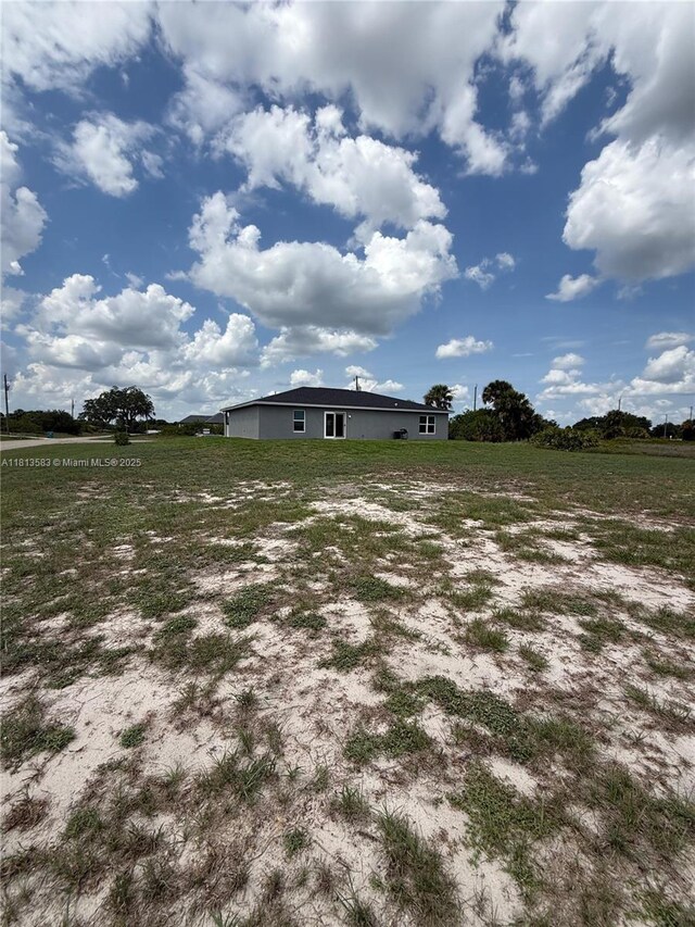 3031 Cherry Ln, La Belle, FL 33935 - view of yard