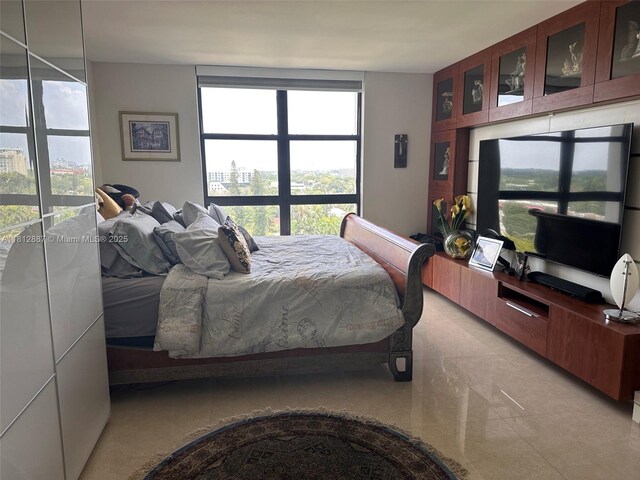 1000 Quayside Ter Unit 1101, Miami, FL 33138 - view of bedroom
