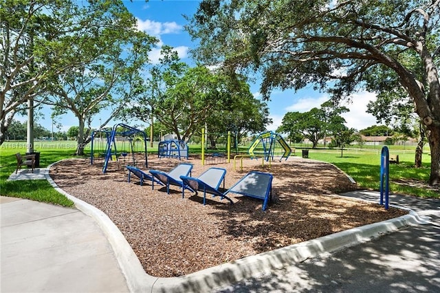 14100 Langley Pl, Davie, FL 33325 - community play area featuring a lawn