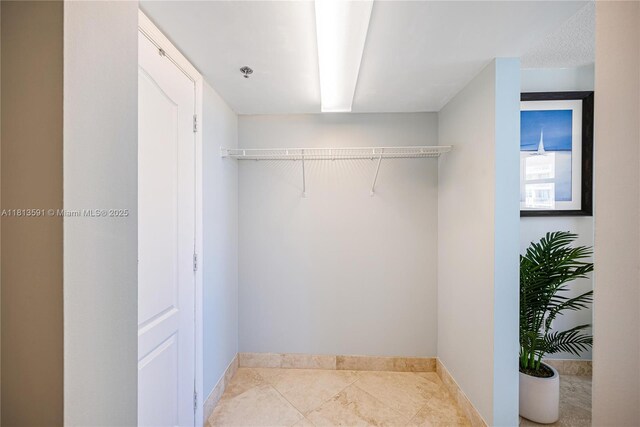 1200 Brickell Bay Dr Unit 3102, Miami, FL 33131 - photo 25