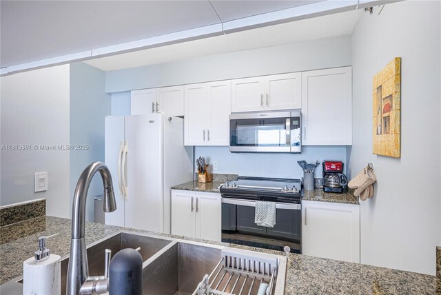 1200 Brickell Bay Dr Unit 3102, Miami, FL 33131 - photo 38