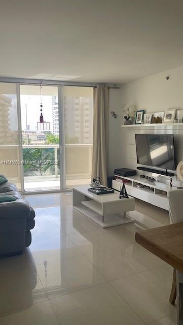1800 S Ocean Dr Unit 509, Hallandale Beach, FL 33009 - photo 22