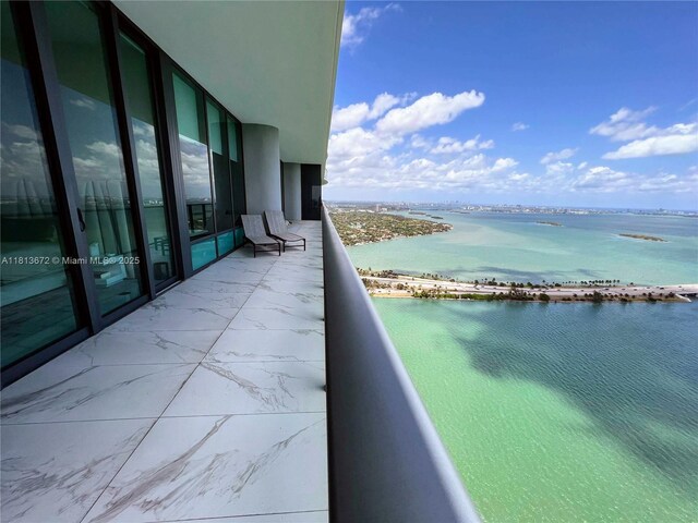 3131 NE 7th Ave Unit Ph4901, Miami, FL 33137 - balcony featuring a water view