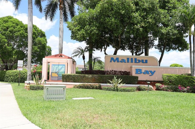 20816 NW 2nd St, Pembroke Pines, FL 33029 - community / neighborhood sign featuring a yard