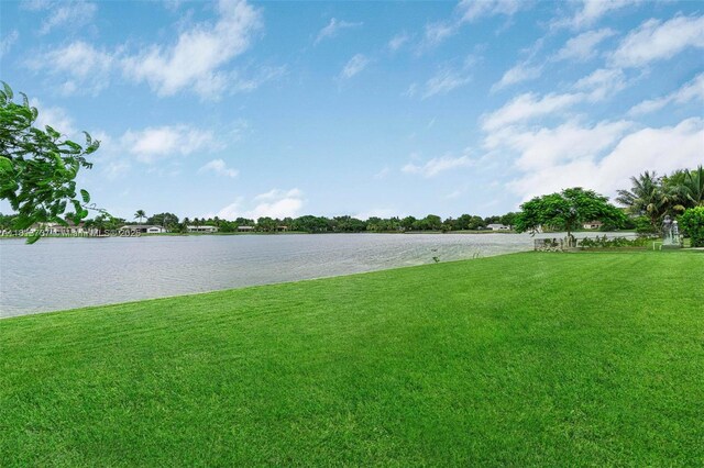 9291 SW 88th St, Miami, FL 33176 - water view