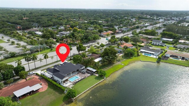 9291 SW 88th St, Miami, FL 33176 - view of property location featuring a large body of water and a pool