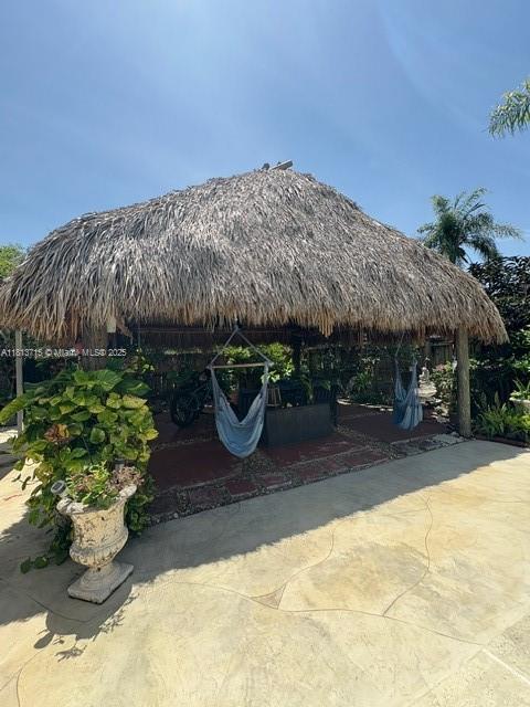 13324 SW 100th Ter, Miami, FL 33186 - view of patio