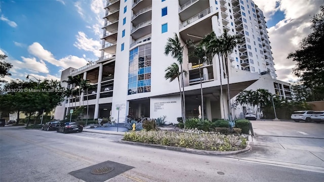 10 SW S River Dr Unit Ph108, Miami, FL 33130 - view of apartment building / complex