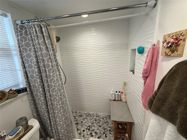 2851 E Sunrise Lakes Dr Unit 205, Sunrise, FL 33322 - bathroom featuring tiled shower and toilet
