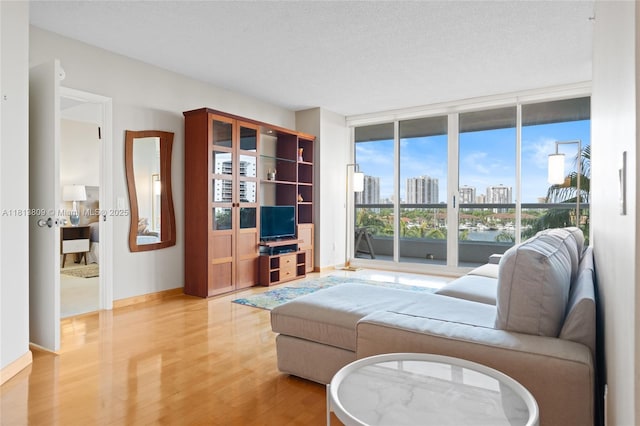 21205 Yacht Club Dr Unit 707, Aventura, FL 33180 - photo 3