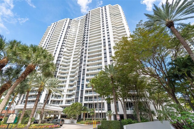 21205 Yacht Club Dr Unit 707, Aventura, FL 33180 - photo 37