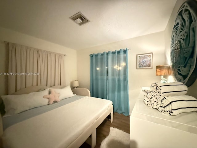 928 NE 18th Ct, Fort Lauderdale, FL 33305 - bedroom featuring wood finished floors