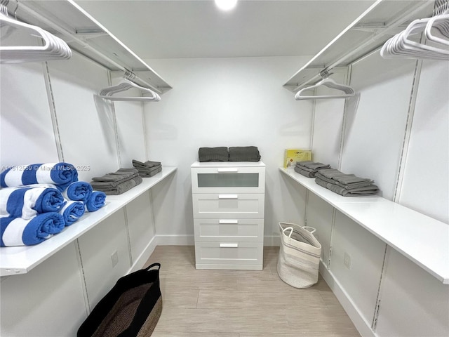 1451 NE 155th Ter, North Miami Beach, FL 33162 - view of spacious closet