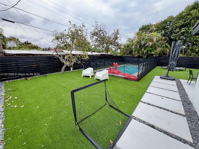 1451 NE 155th Ter, North Miami Beach, FL 33162 - view of yard