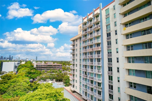3000 Coral Way Unit 715, Miami, FL 33145 - view of apartment building / complex featuring a city view
