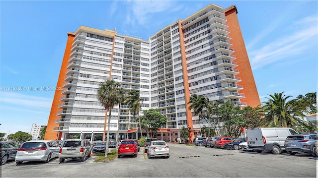 1301 NE Miami Gardens Dr Unit 512W, Miami, FL 33179 - photo 1