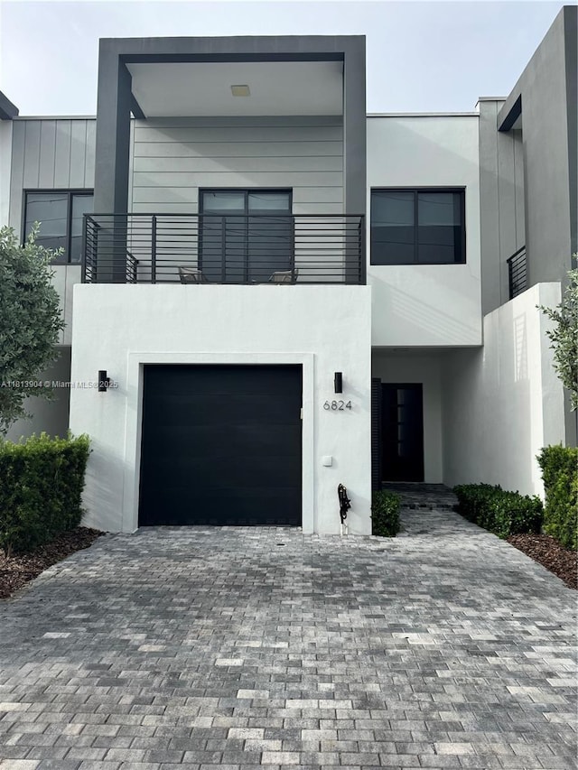 6824 SW 80th St, Miami, FL 33143 - photo 1