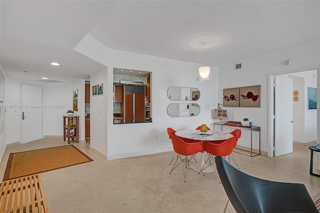 400 Alton Rd Unit 1409, Miami Beach, FL 33139 - dining area with recessed lighting and baseboards