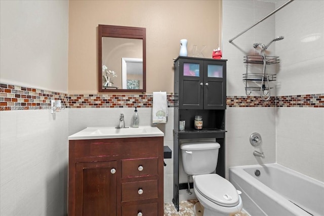 3030 SW 117th Ave, Davie, FL 33330 - full bath featuring toilet, vanity, and shower / tub combination