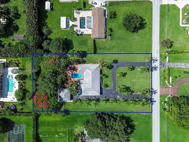 3030 SW 117th Ave, Davie, FL 33330 - aerial view of property and surrounding area with a pool area and property boundaries highlighted