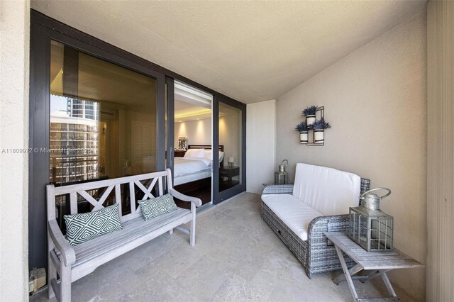 2901 S Bayshore Dr Unit 17G/H, Miami, FL 33133 - view of patio / terrace