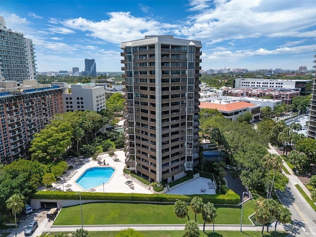 2901 S Bayshore Dr Unit 17G/H, Miami, FL 33133 - view of building exterior featuring a city view