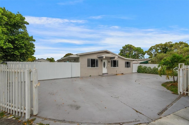3200 W 7th Ave, Hialeah, FL 33012 - photo 3
