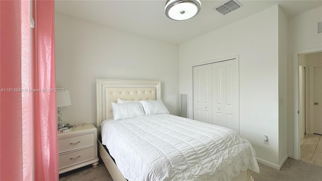 486 Disa Dr, Davenport, FL 33837 - bedroom with carpet and a closet
