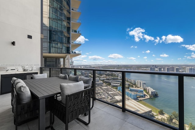 18555 Collins Ave Unit 4603, Sunny Isles Beach, FL 33160 - balcony featuring a view of city and a water view