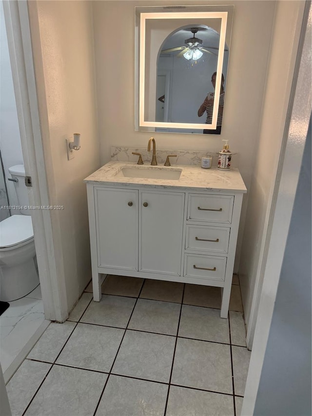 10661 SW 108th Ave Unit 2E, Miami, FL 33176 - bathroom with vanity, ceiling fan, and toilet