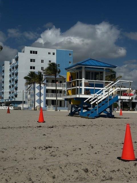 320 S Surf Rd Unit 305, Hollywood, FL 33019 - photo 30