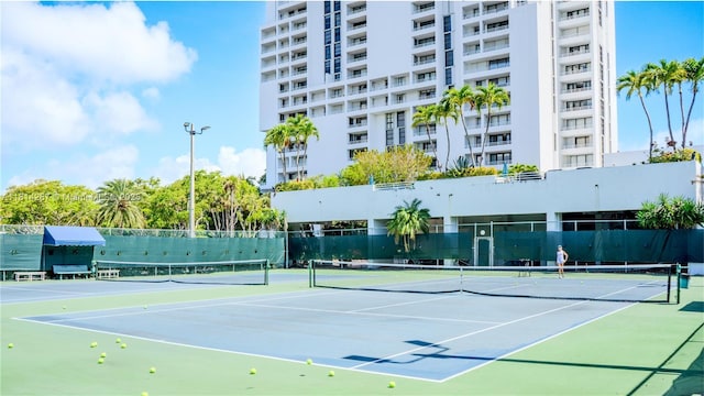 20355 NE 34th Ct Unit 325, Aventura, FL 33180 - view of tennis court featuring community basketball court