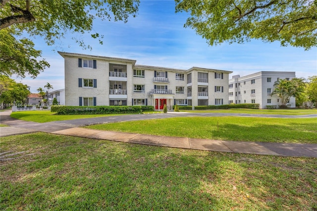 2825 Granada Blvd Unit 3B, Coral Gables, FL 33134 - view of apartment building / complex