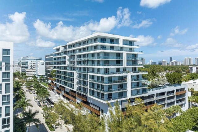 2960 NE 207th St Unit 606, Aventura, FL 33180 - photo 35