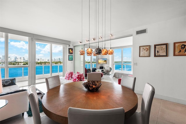 540 W Ave Unit 914, Miami Beach, FL 33139 - dining space featuring plenty of natural light and a view of skyline