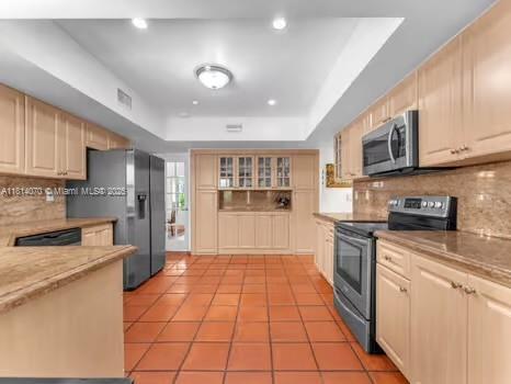 915 Country Club Prado, Coral Gables, FL 33134 - photo 16