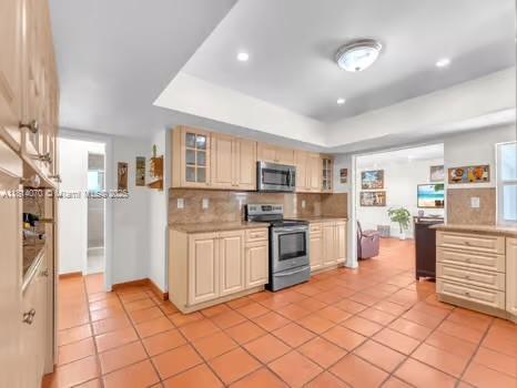 915 Country Club Prado, Coral Gables, FL 33134 - photo 17